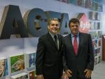 Fabrizio Valentini e Élcio de Sousa no showroom Agfa